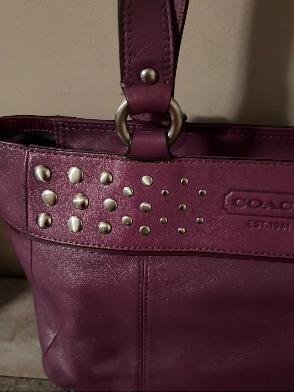 COACH ZOE EAST WEST TOTE  PLUM - Picture 3 of 12